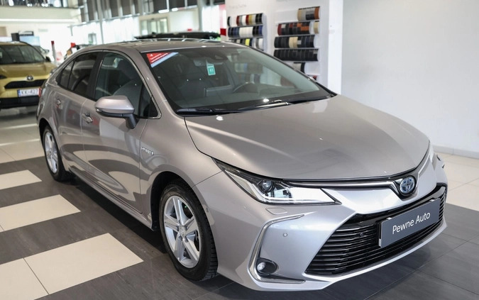 Toyota Corolla cena 107850 przebieg: 67677, rok produkcji 2020 z Siedlce małe 596